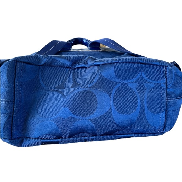 Coach backpack with dust cover - Picture 5 of 8